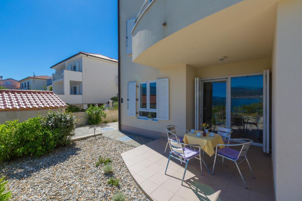 Dakovic Boba Apartment Silo  Bagian luar foto